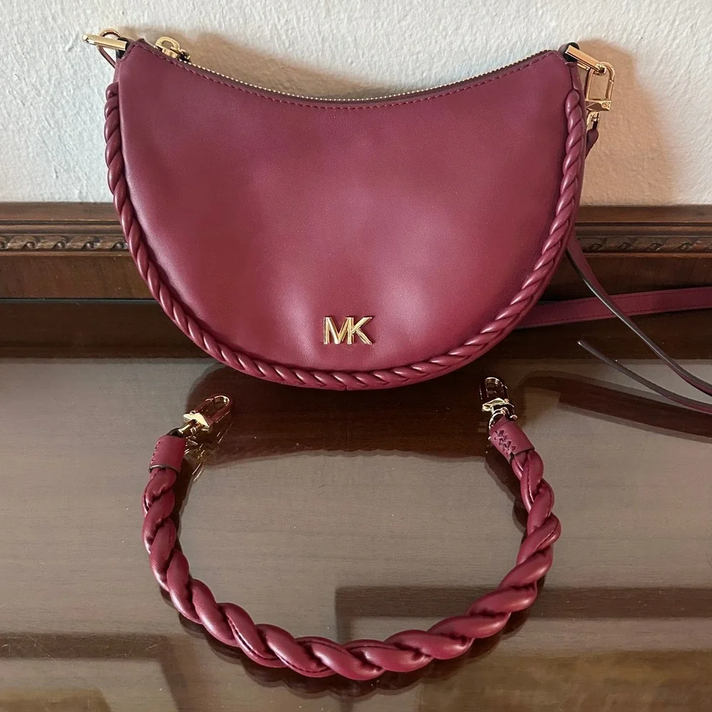 Michael Kors‎ Kyla Small Leather Convertible Pochette Equestrian Nautical
